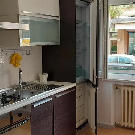 Centro A 500 Mt Mare, Trilocale Con 2 A Letti Piani, 1 Posto Auto Apartamento Numana