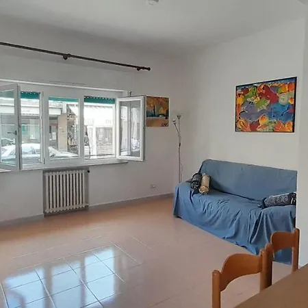 דירה Centro A 500 Mt Mare, Trilocale Con 2 A Letti Piani, 1 Posto Auto